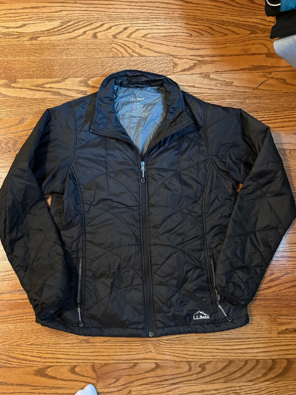 L.L.Bean Stowaway Jacket Women's Large Regular Black Lightweight Packable Insula
